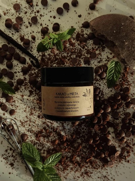 74e156ab-3725-4336-9b50-5c501ebd6489.jpgŚwieca sojowa Kakao z miętą świąteczny zapach SOYLO