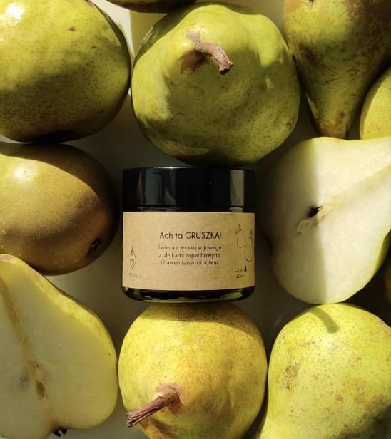 Ach ta GRUSZKA świeca sojowa SOYLO.jpg