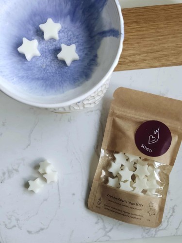 wosk sojowy O Małym Księciu i Jego Róży do kominka SOYLO.jpg