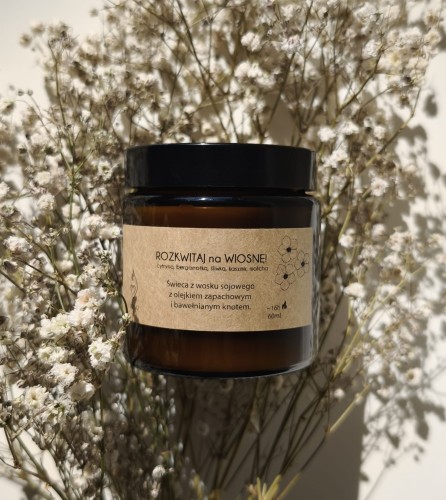 świeca sojoa zapachowa soylo rozkwitaj na wiosnę.jpg