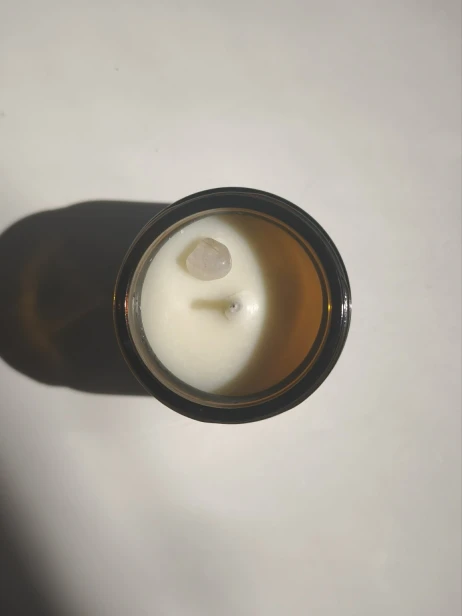 Świeca sojowa owoce cejlonu SOYLO Sri Lanka świeca owocowa kamień kryształ górski z rutylem.jpg